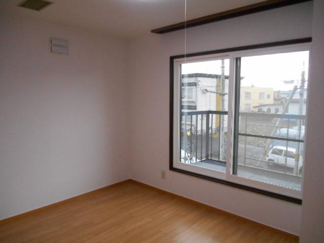 Non-living room. ☆ 2F is a Western-style ☆