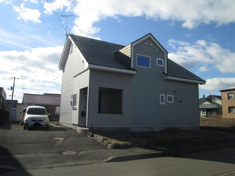 Local appearance photo. Local (11 May 2013) Shooting