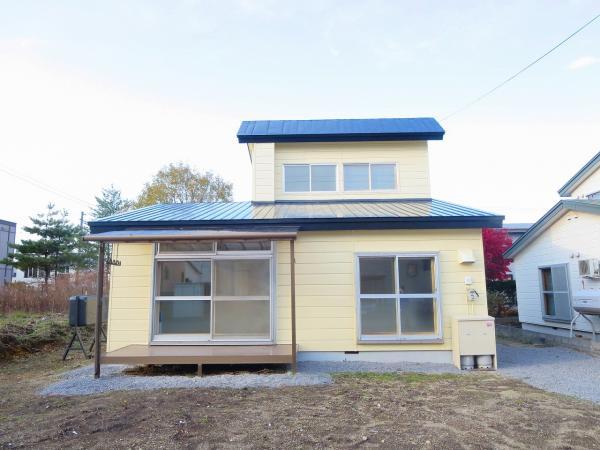 Local appearance photo