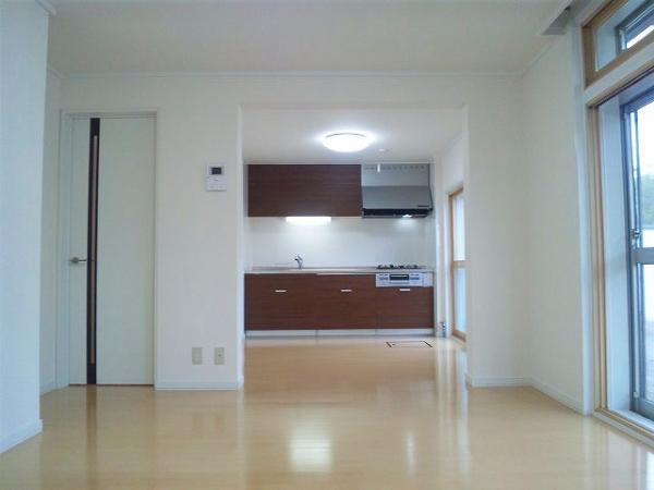 Living. Living 10 Pledge of shooting south-facing windows from living west