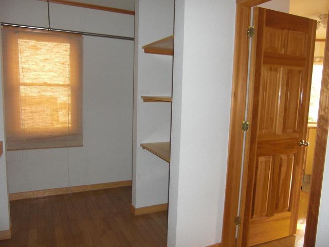 Receipt. Indoor (2113 November) shooting