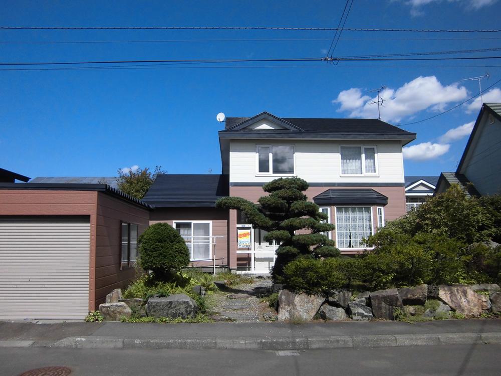 Local appearance photo