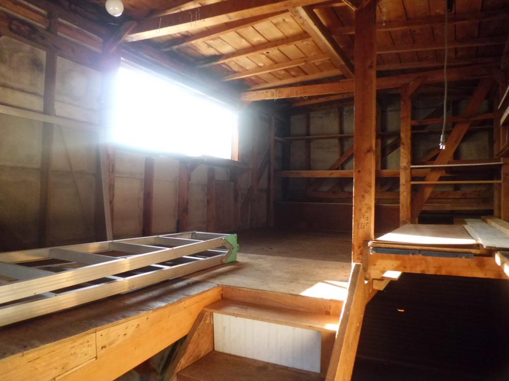 Parking lot. Local (12 May 2012) shooting Garage top