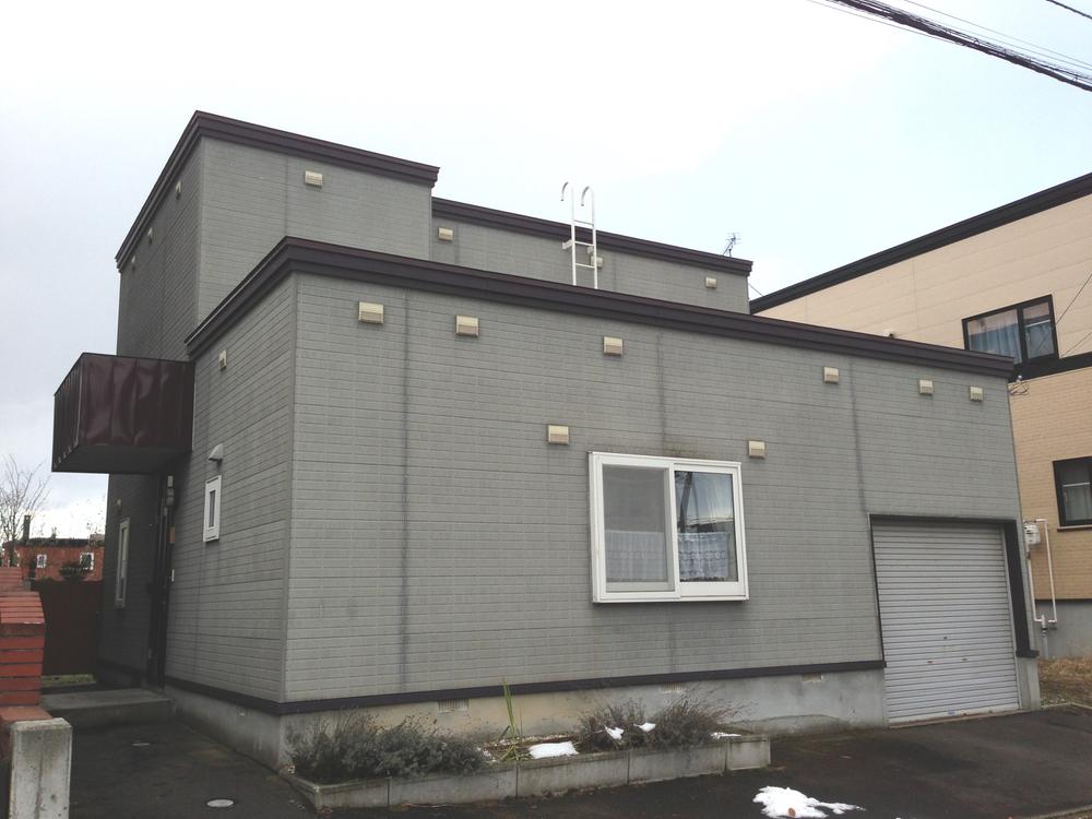 Local appearance photo