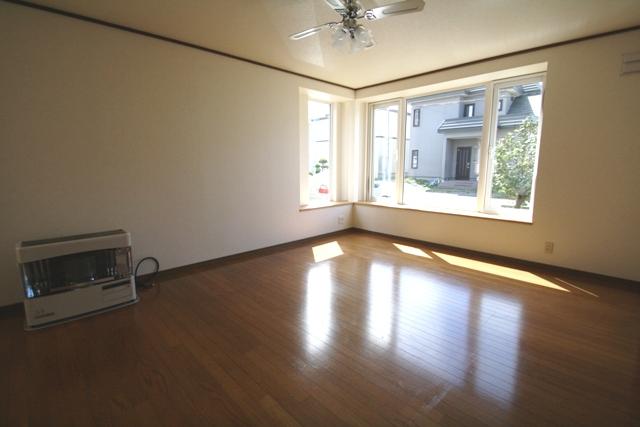 Living. Indoor (September 2013) Shooting