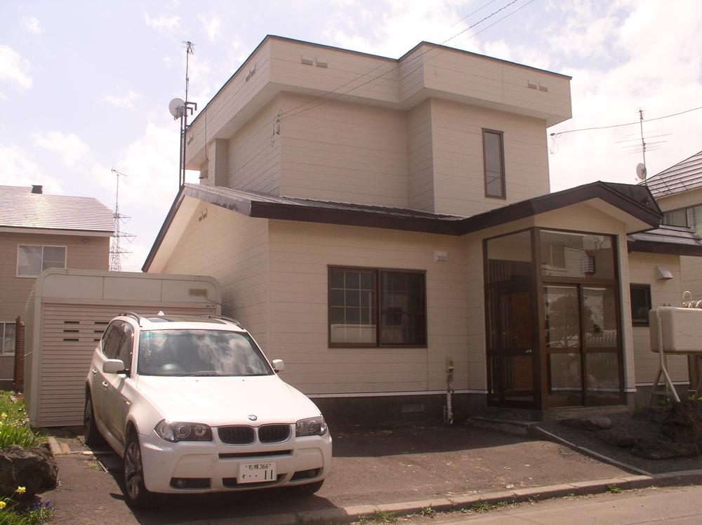 Parking lot. Garage +1 ~ Two parking spaces