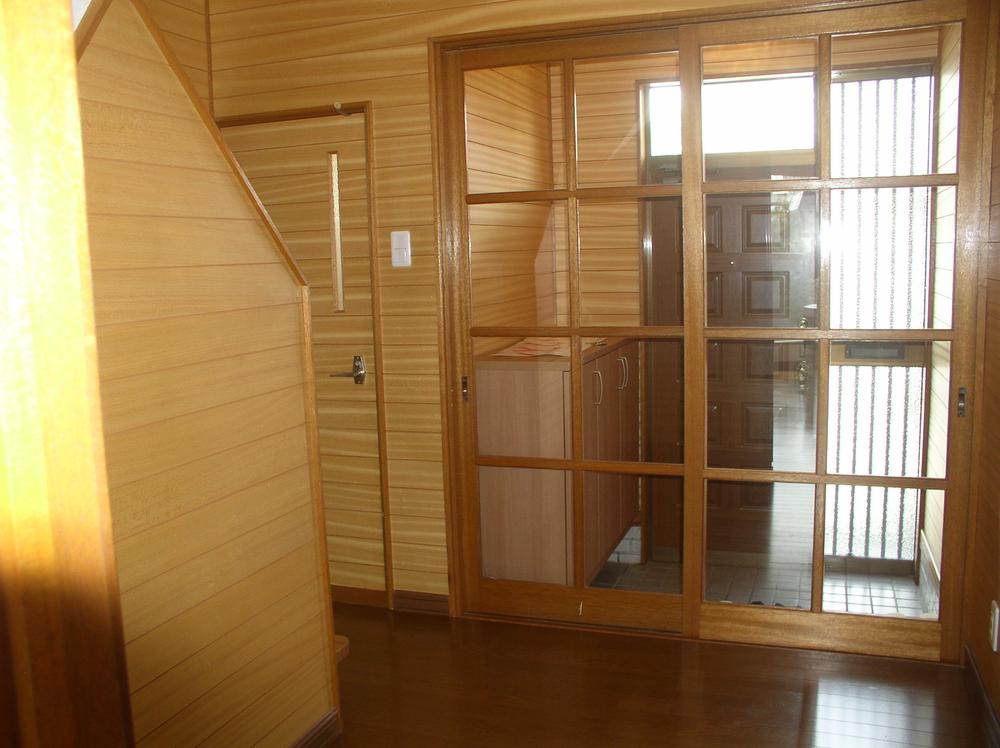 Entrance. Entrance hall