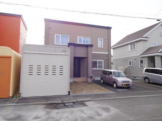 Local appearance photo