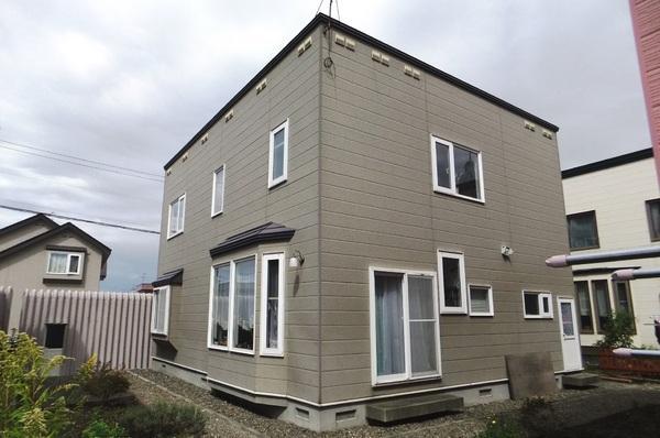 Local appearance photo