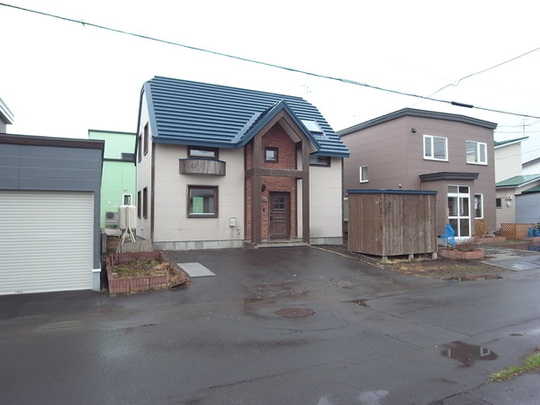 Local appearance photo