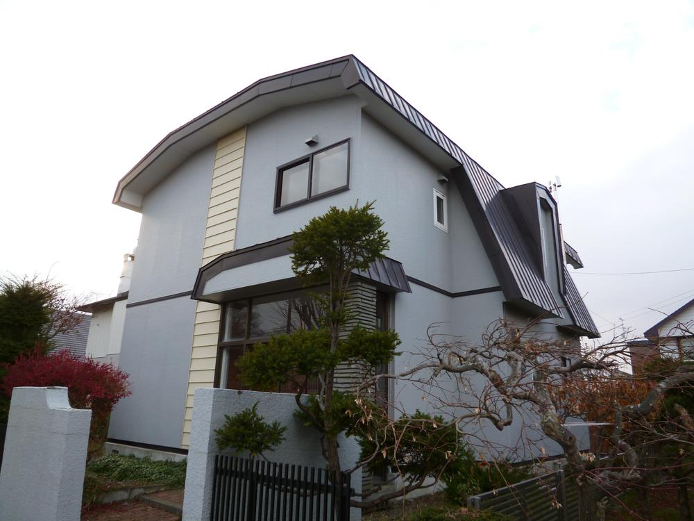 Local appearance photo. Local (11 May 2013) Shooting