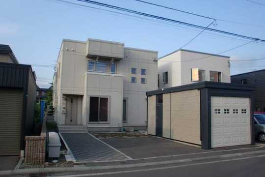 Local appearance photo