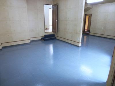 Other introspection. free space, The back of the door over there to the garage, The front door to the residence. 