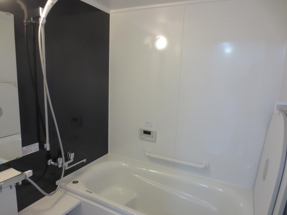 Bathroom. We UB exchange and the repair work on one tsubo type. 