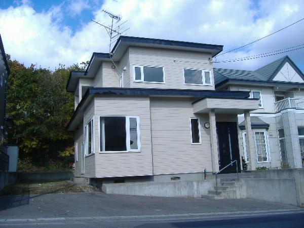 Local appearance photo. Ri Home already appearance