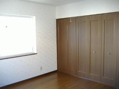 Non-living room. 2 Kaiyoshitsu