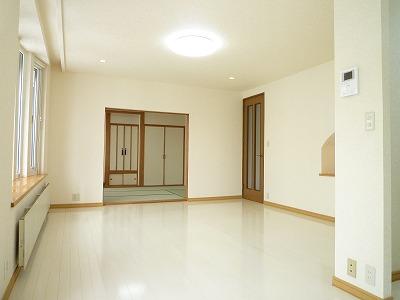 Living. Japanese-style side