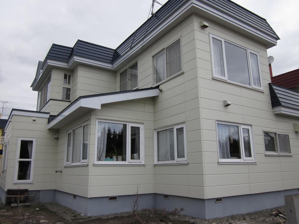 Local appearance photo. local