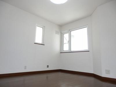 Non-living room. 2 Kaiyoshitsu (3)