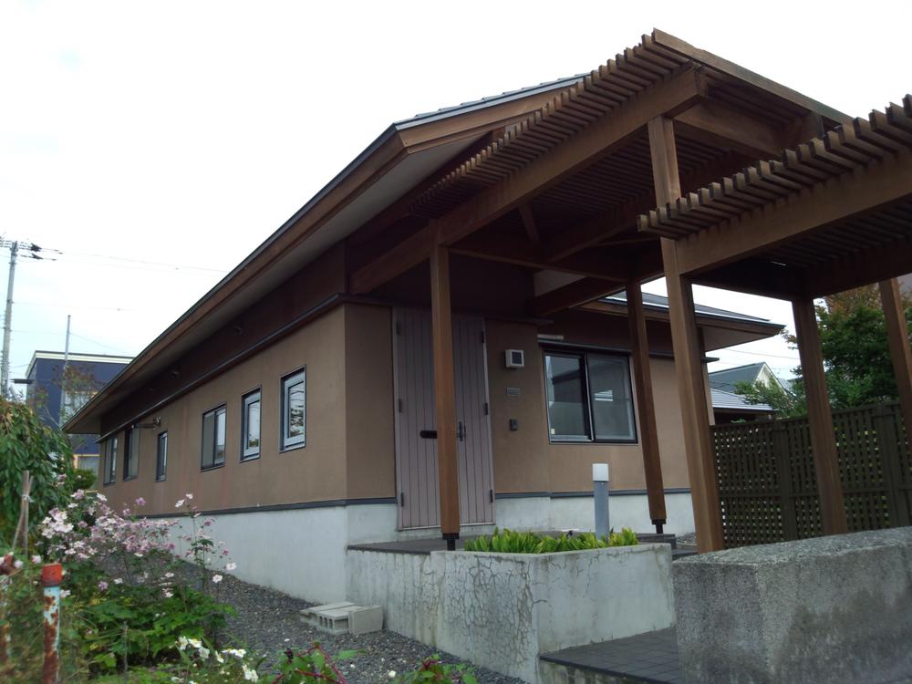 Local appearance photo. Local (10 May 2013) Shooting Dwelling unit part