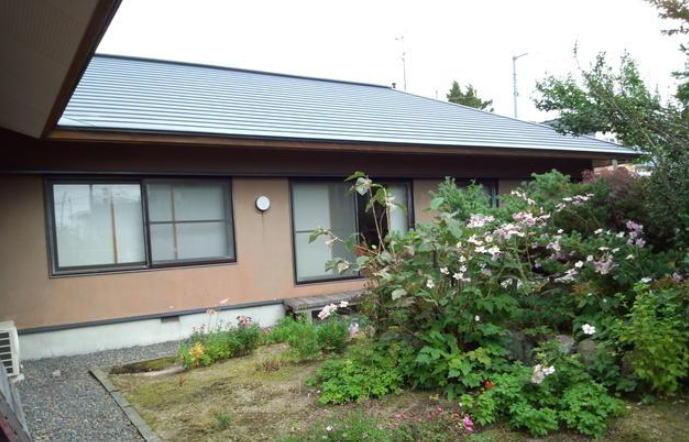 Garden. Green is full of broad garden