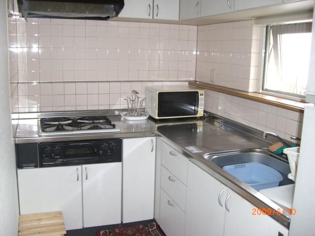 Kitchen. Second floor kitchen