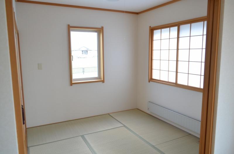 Other introspection. Japanese style room