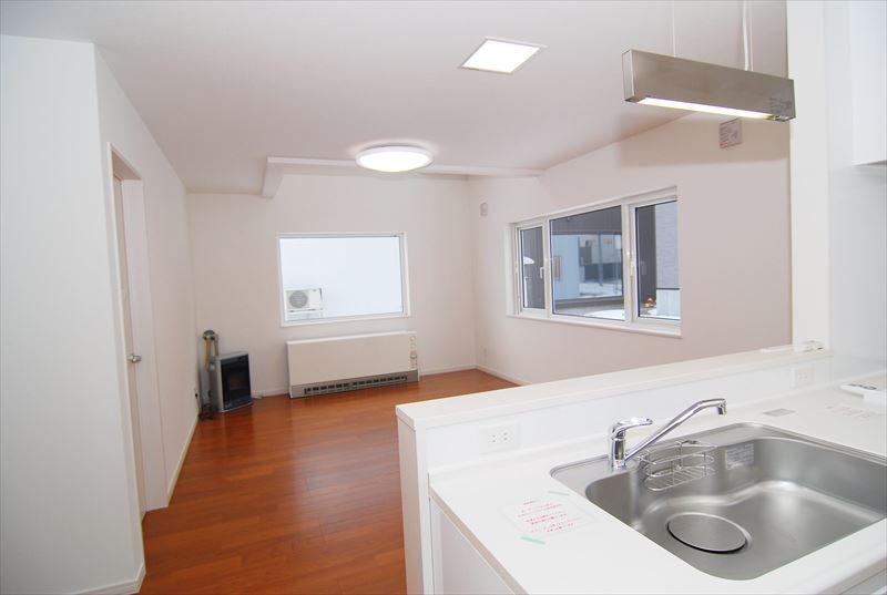 Living. Living from the kitchen direction