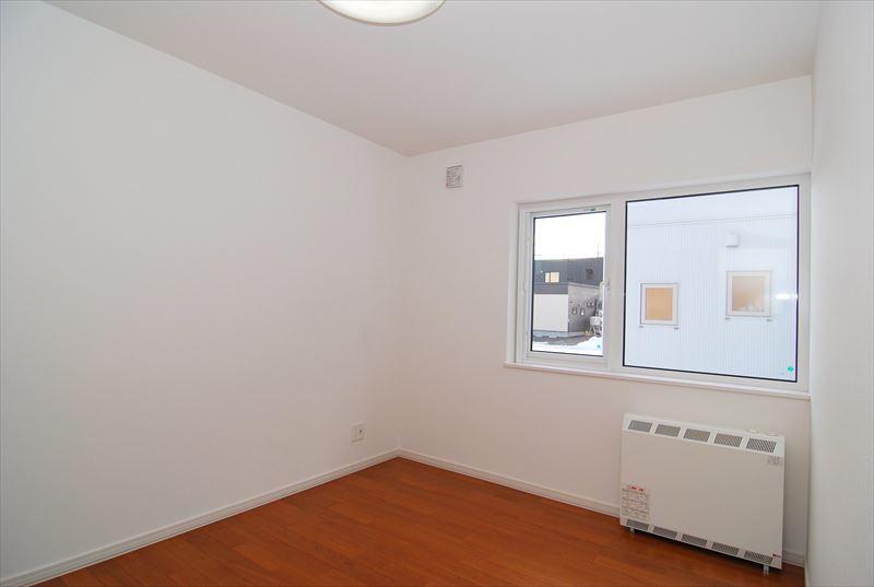 Non-living room. 1 Kaiyoshitsu