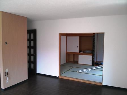 Non-living room. Local (May 2013) Shooting