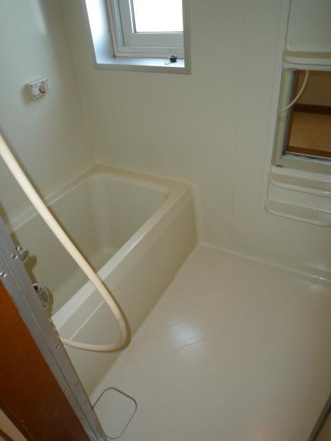 Bathroom. Local (April 2012) shooting