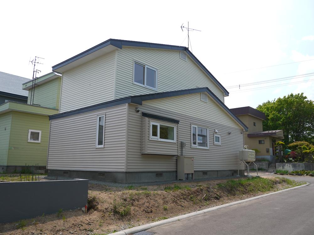 Local appearance photo