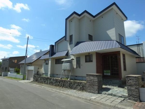 Local appearance photo