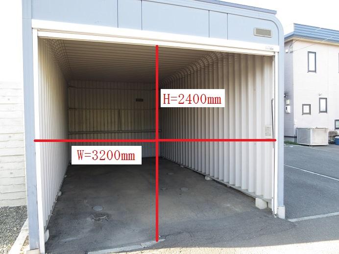 Parking lot. RV corresponding garage + site three Local (10 May 2013) Shooting
