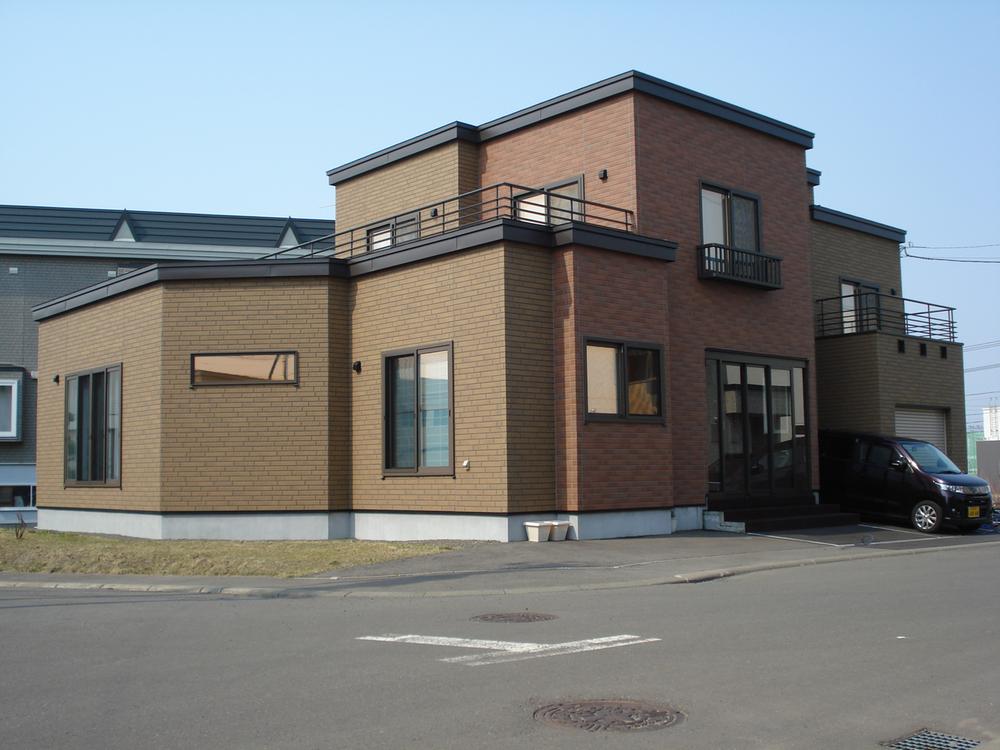 Local appearance photo