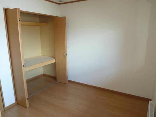 Non-living room. The second floor Western-style. 