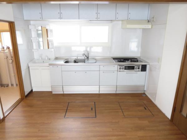 Kitchen. Kitchen space