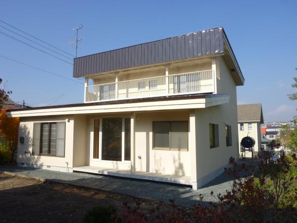 Local appearance photo. The south side of the exterior photo