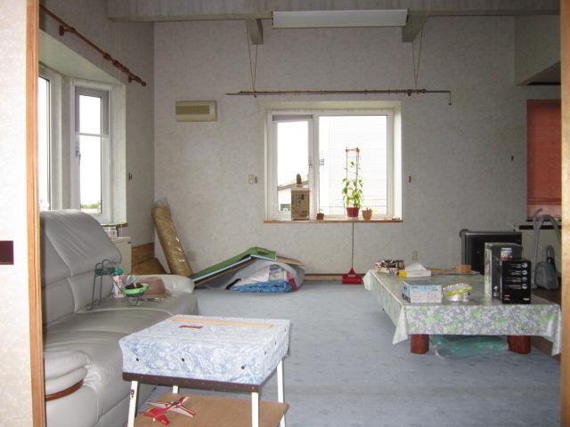 Living. Indoor (July 2013) Shooting Current, Luggage, we have removed. 