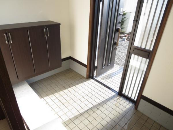 Entrance. We put a new shoebox