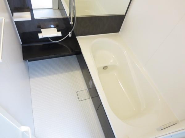 Bathroom. Relax in one tsubo type