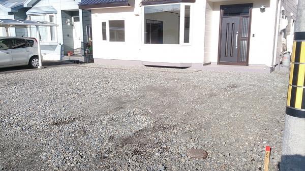 Parking lot. Car three will go