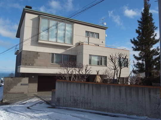 Local appearance photo