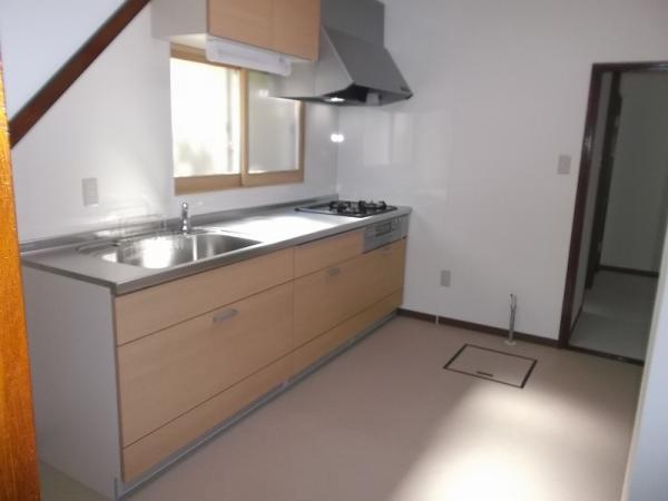 Kitchen. Spacious kitchen space