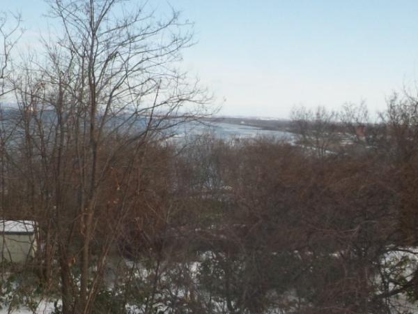 View photos from the dwelling unit. The sea is visible in the distance ~