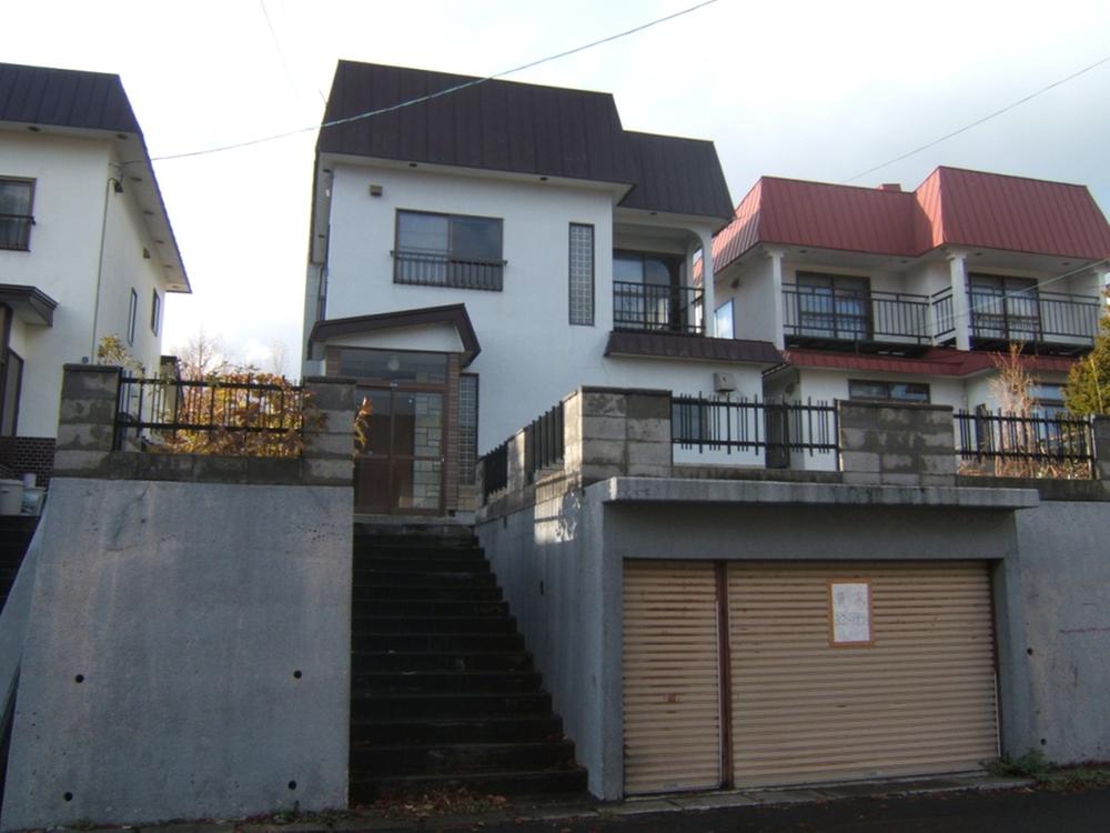 Local appearance photo