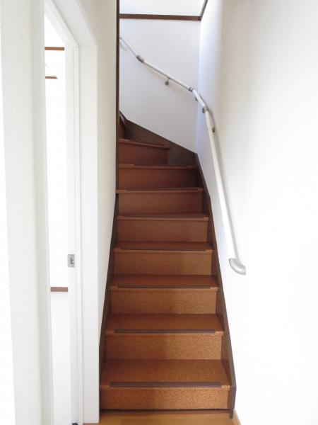 Other introspection. Stairs of shooting from the first floor