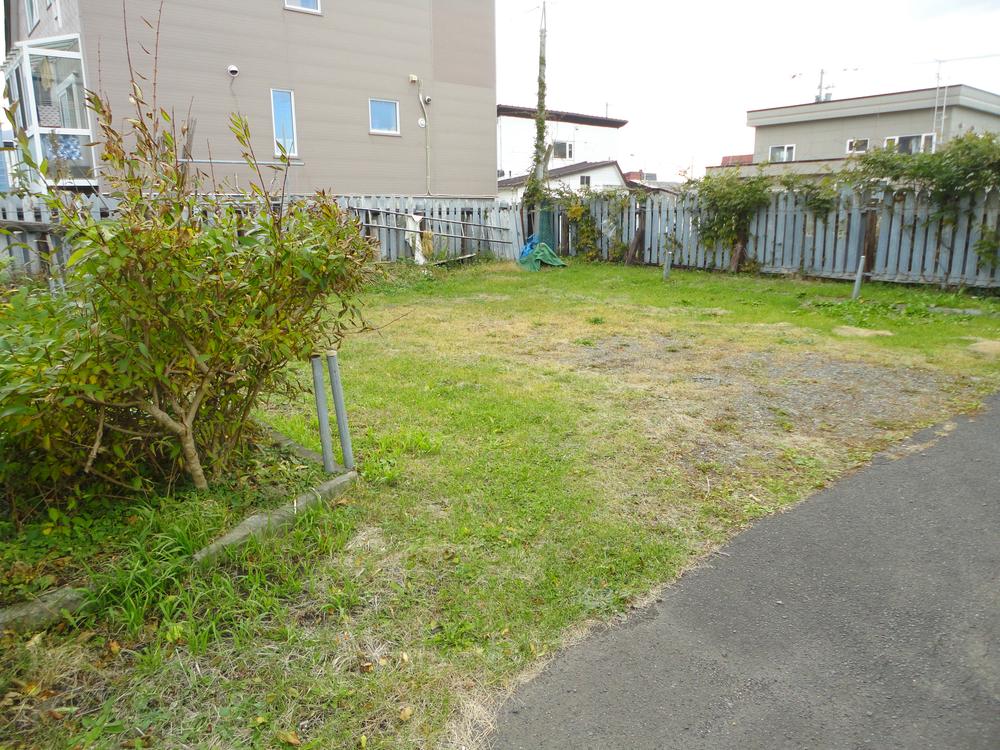 Local appearance photo