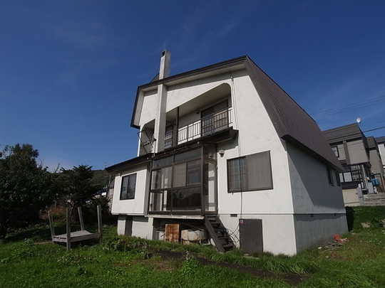 Local appearance photo