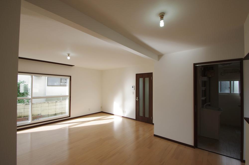 Living. Very bright because there is a south-facing window